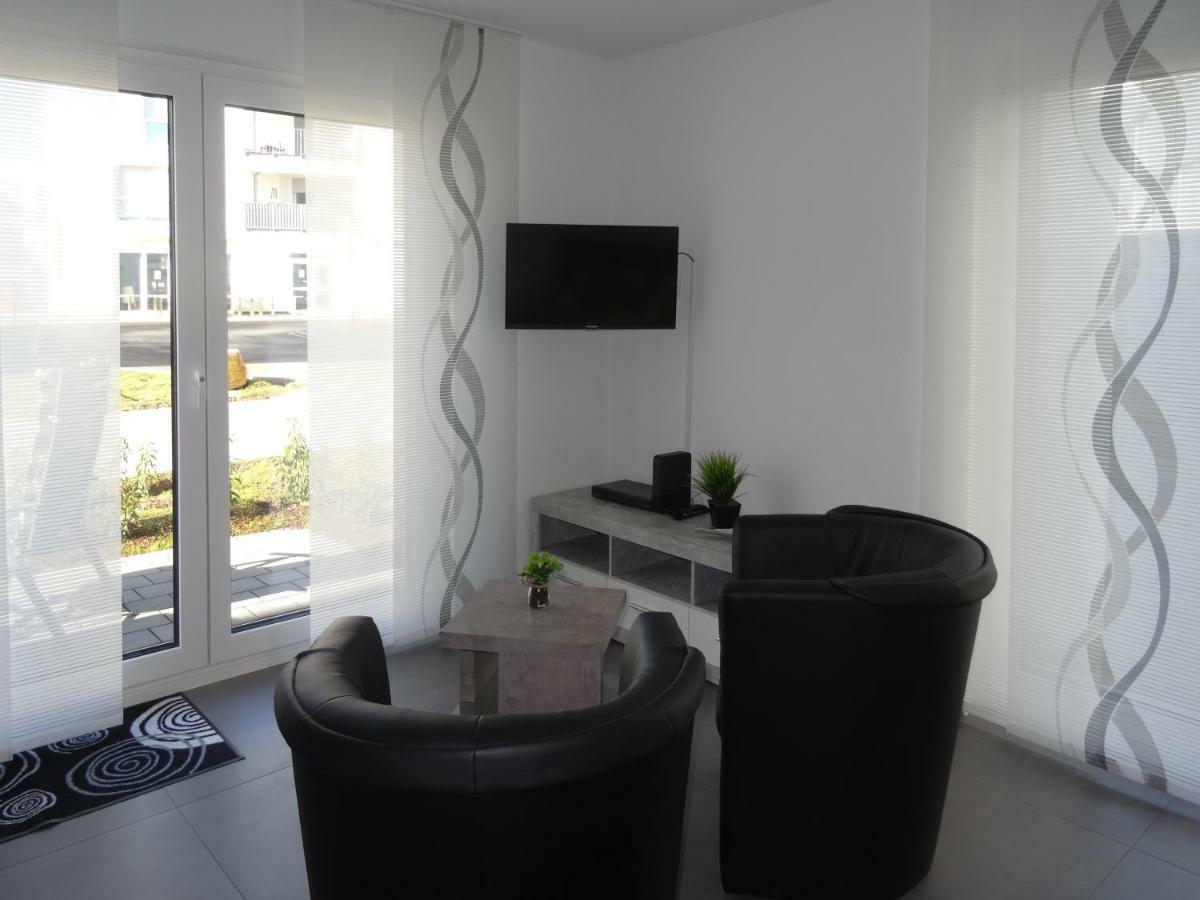 Ferienapartment Im Augustinus Park Трир Екстериор снимка